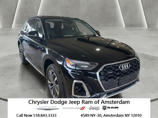 Mythos Black Metallic 2024 Audi Q5 45 S line quattro Premium