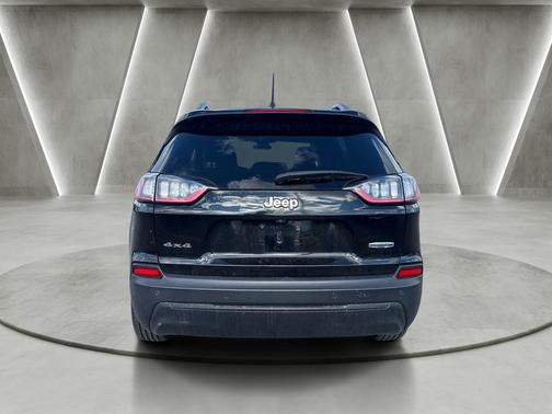 Diamond Black 2020 Jeep Cherokee Latitude Plus