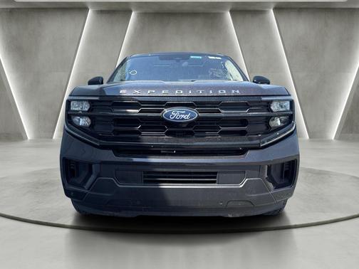 Gray Metallic 2025 Ford Expedition Max Active