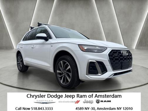 Arkona White 2024 Audi Q5 45 S line quattro Premium