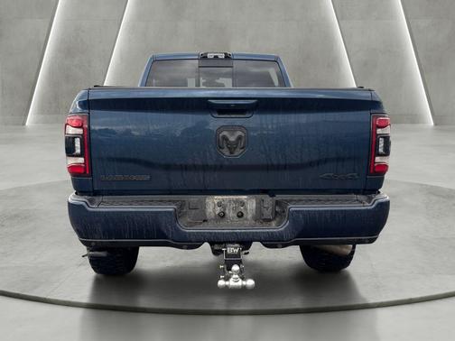 Patriot Blue Pearlcoat 2022 RAM 2500 Laramie