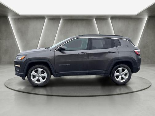 Granite Crystal Clearcoat Metallic 2020 Jeep Compass Latitude