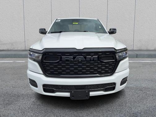 Bright White Clearcoat 2026 RAM 1500 Big Horn/Lone Star