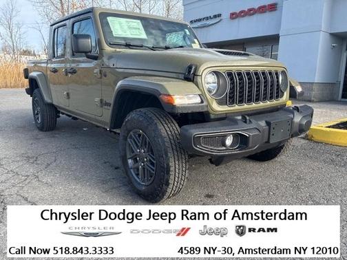 2026 Jeep Gladiator Sport