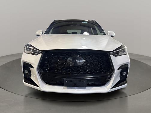 2023 INFINITI QX50 SPORT