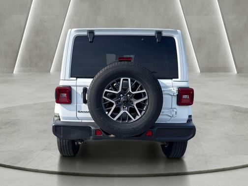 Bright White Clearcoat 2025 Jeep Wrangler Sahara
