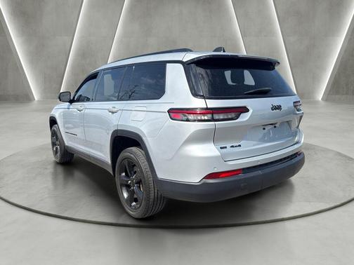 Silver Zynith 2023 Jeep Grand Cherokee L Laredo