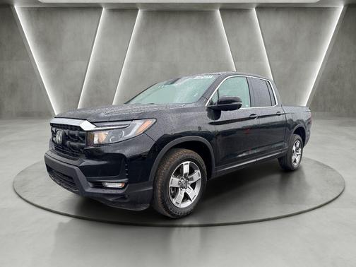 Black 2025 Honda Ridgeline RTL