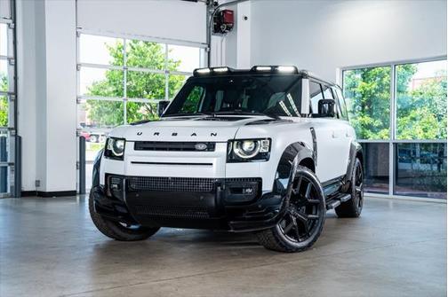 2022 Land Rover Defender 110 V8