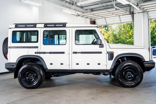 2024 INEOS Grenadier AWD