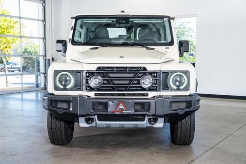 2024 INEOS Grenadier AWD