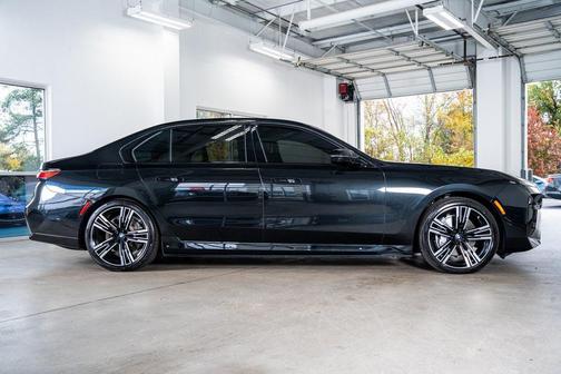 2023 BMW i7 xDrive60