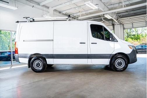 2024 Mercedes-Benz Sprinter 2500 Standard Roof