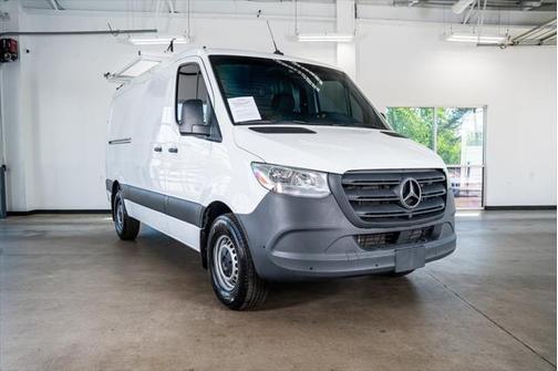 2024 Mercedes-Benz Sprinter 2500 Standard Roof