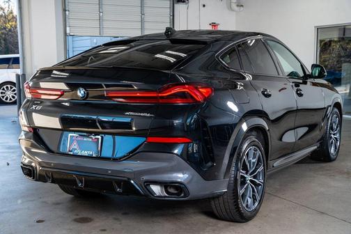 2023 BMW X6 xDrive40i