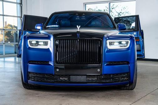 2019 Rolls-Royce Phantom Base