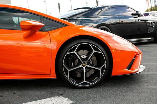 2021 Lamborghini Huracan EVO Coupe