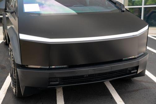 Stainless Steel 2024 Tesla Cybertruck Cyberbeast