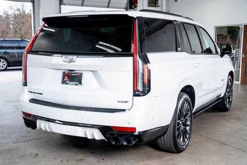 2023 Cadillac Escalade V-Series