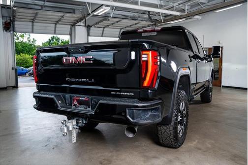 2024 GMC Sierra 2500 Denali