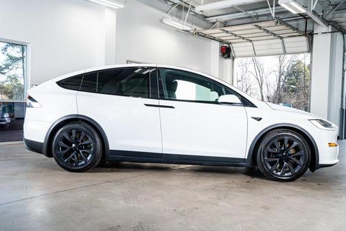 2022 Tesla Model X Dual Motor All-Wheel Drive