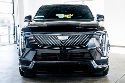 2025 Cadillac Escalade IQ Sport 1