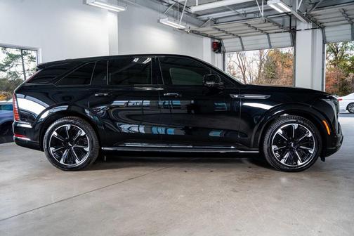 2025 Cadillac Escalade IQ Sport 1