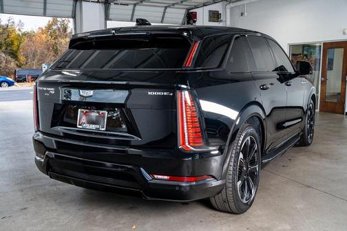 2025 Cadillac Escalade IQ Sport 1