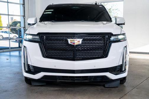 2022 Cadillac Escalade ESV Sport