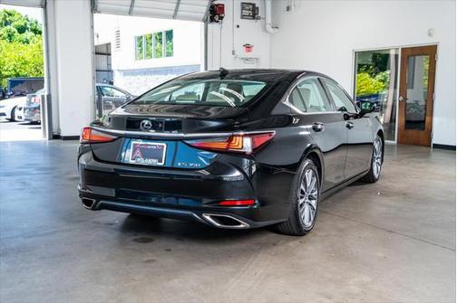 2021 Lexus ES 350 Premium