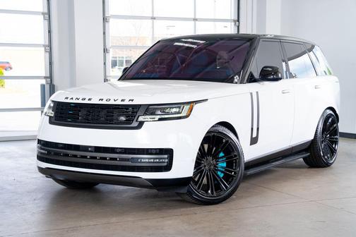 White 2023 Land Rover Range Rover P530 SE