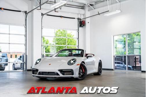 2022 Porsche 911 Carrera 4 GTS