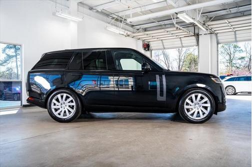 2023 Land Rover Range Rover P400 SE