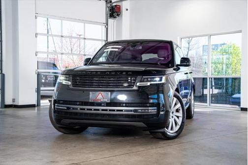 2023 Land Rover Range Rover P400 SE