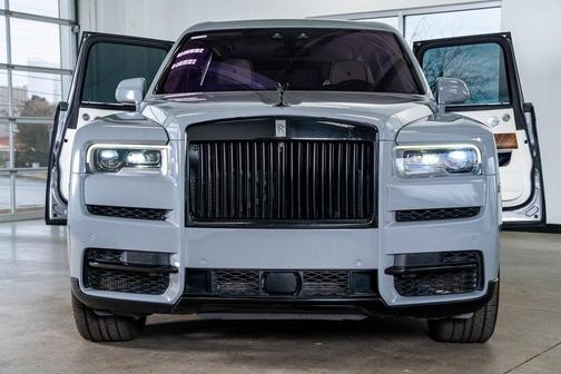 2019 Rolls-Royce Cullinan Base