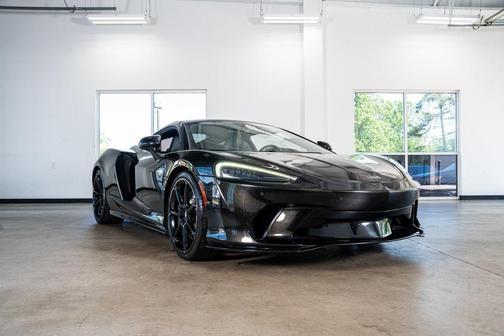 2020 McLaren GT Base
