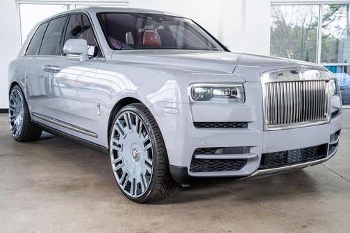 2022 Rolls-Royce Cullinan Base