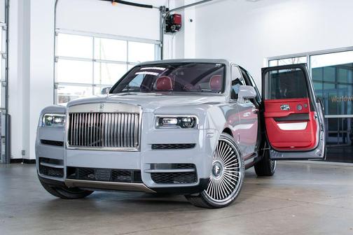 2022 Rolls-Royce Cullinan Base