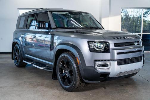 2020 Land Rover Defender 110 SE