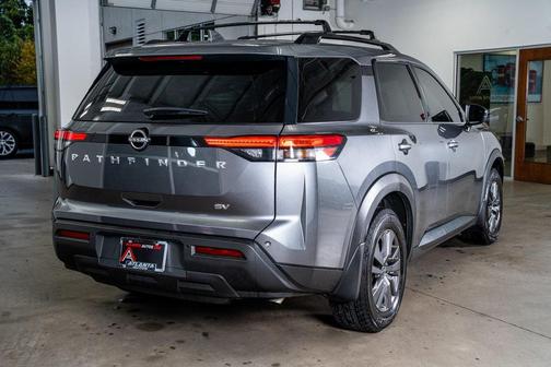 2022 Nissan Pathfinder SV 2WD