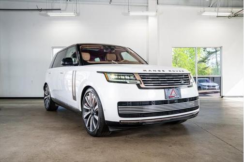 2023 Land Rover Range Rover SV