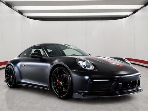 2020 Porsche 911 Carrera 4S