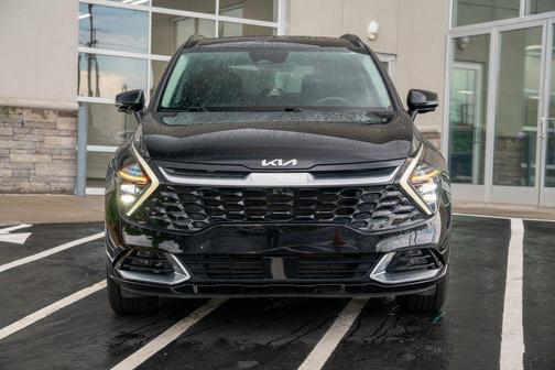 Ebony Black 2024 Kia Sportage SX-Prestige