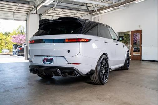 2023 Land Rover Range Rover Sport SE