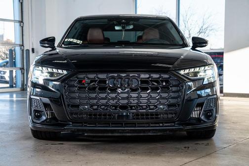 2022 Audi S8 4.0T