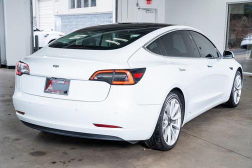 2018 Tesla Model 3 Long Range