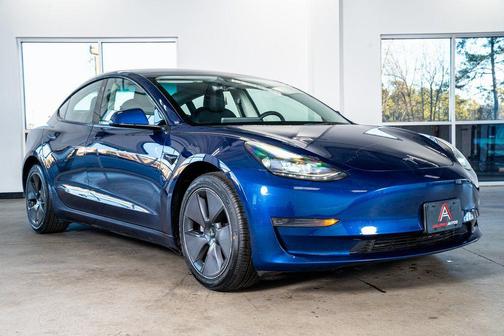 2023 Tesla Model 3 Standard Range