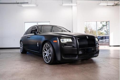 2016 Rolls-Royce Ghost Base