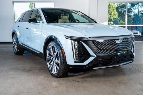 2024 Cadillac LYRIQ Luxury