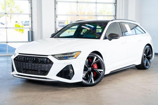 Glacier White 2021 Audi RS 6 Avant 4.0T
